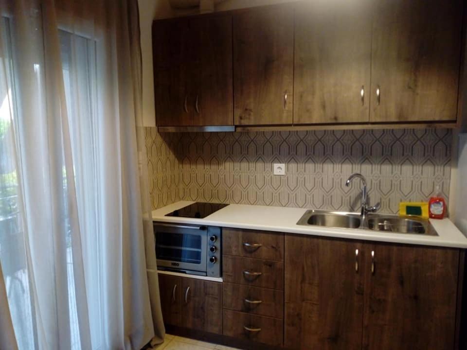 Mamanis Studios Lutrá Edipszú Kültér fotó
